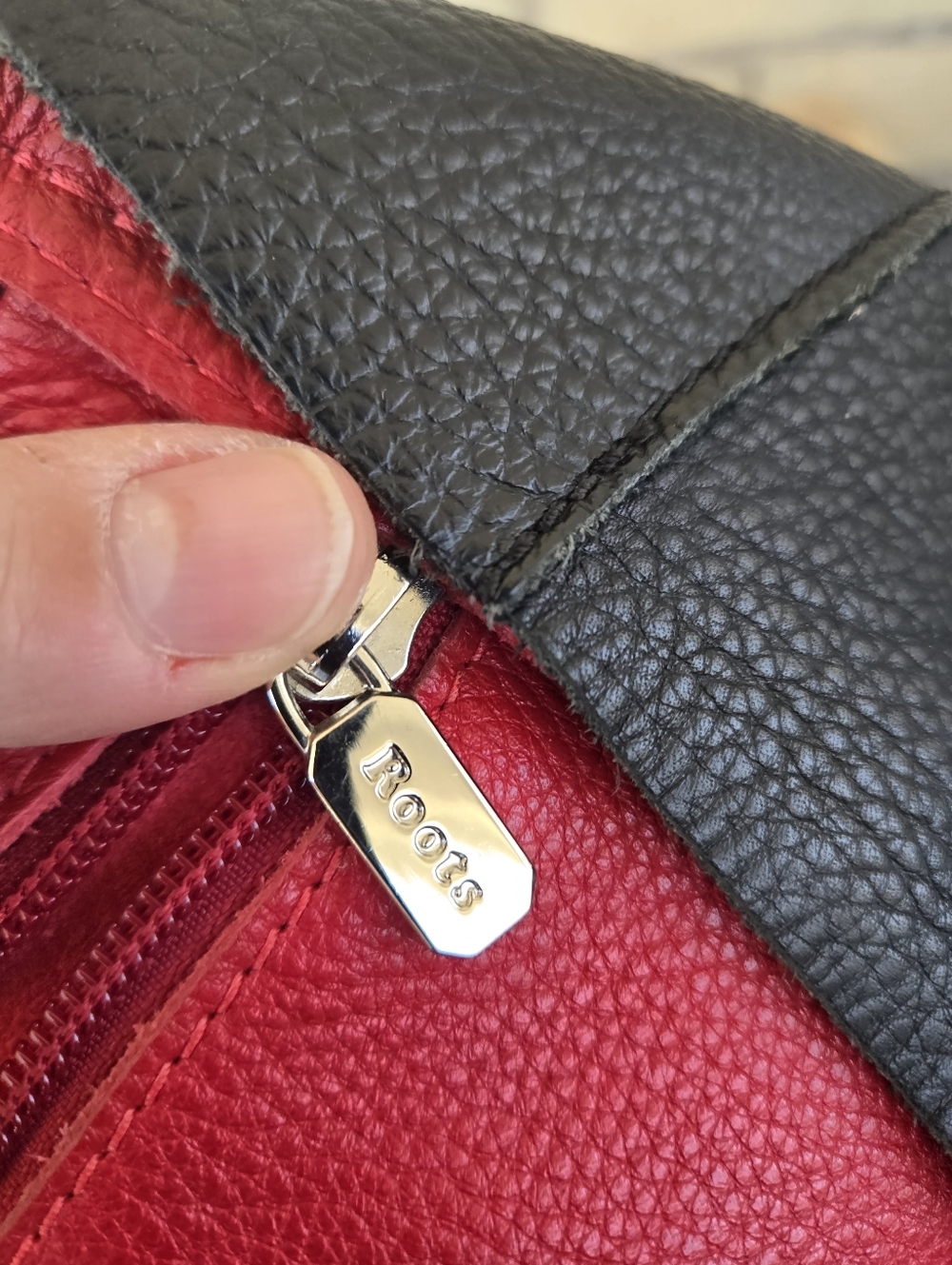 Roots Leather Tote - Picture 10 of 11